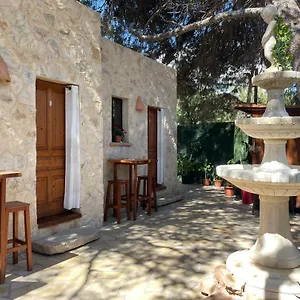 Aparthotel La Pergola Rusticas, Es Pujols